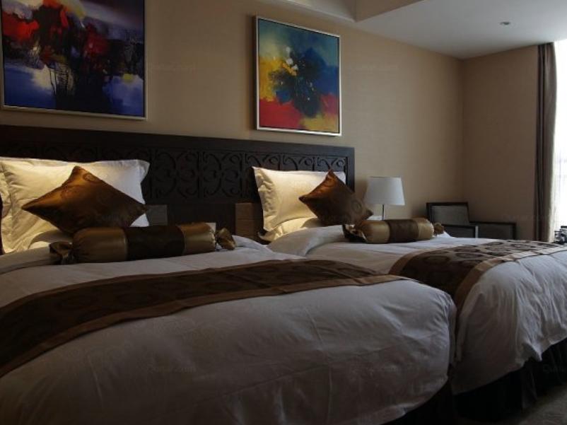 Royal Run Hotel Liaocheng Exterior foto
